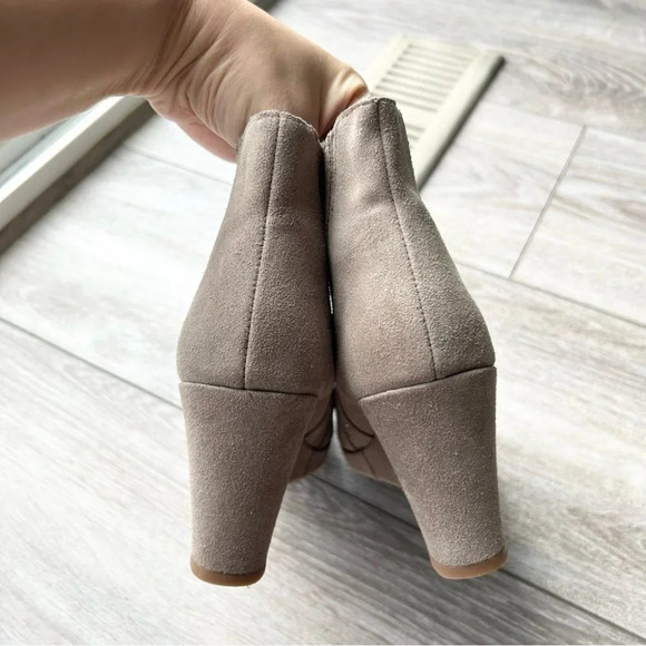 Dolce Vita Taupe Suede Leather Wedge  Booties - Picture 6 of 15
